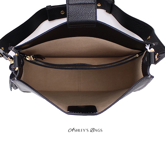 Tory Burch Thea Large Shoulder Bag In Black - Picture 9 of 13